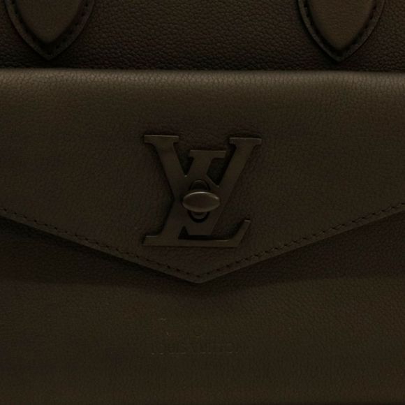 Louis Vuitton Tote Bag Lock Me Calf Leather Noir Black PM 2way Shoulder Bag - Picture 4 of 6